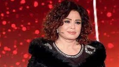 الهام شاهين تشوق جمهورها بشخصيتها فى 