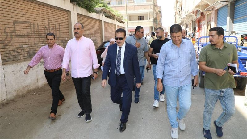 محافظ المنوفية خلال
