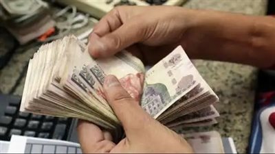 زيادة الأجور والمعاشات.. 