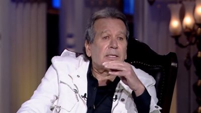 محمد مختار: يوسف فوزي كان بيبكي علشان مهاجر لـ أمريكا
