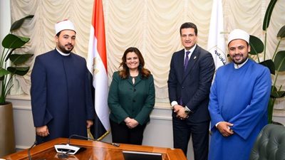 الهجرة:الأزهر منارة وسطية وله دور محوري في توعية المصريين بالخارج