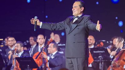 محمد ثروت يشكر جمهوره بمناسبة نجاح حفلة الزمن الجميل بموسم جدة