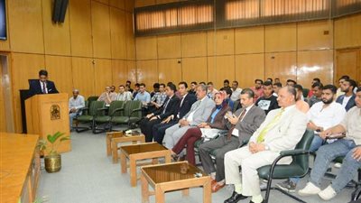 جامعة أسيوط يطلق دورة تدريبية حول صياغة العقود وصحف الدعاوي