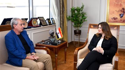 سها الجندي :مناقشة قضية الهجرة غير الشرعية بمهرجان الإسكندرية
