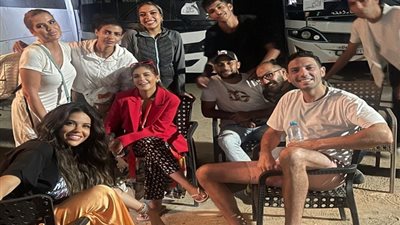 أحمد جمال سعيد برفقة ملك قورة فى حكاية 