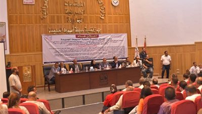 الإسكان تطرح محال تجارية وصيدليات للبيع بمدينتي العاشر وأسيوط