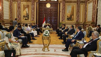 رئيس الشيوخ يستقبل رؤساء المجالس التشريعية لولايتي تاميل نادو وآس