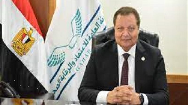 الدكتور احمد طه