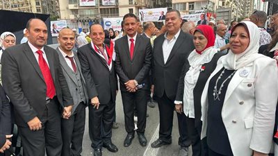 مسيرة للتعليم الخاص ومجالس الأمناء بالجيزة لتأييد ترشيح السيسي