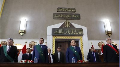 500 قاض يؤدون اليمين القانونية أمام مجلس القضاء الأعلى