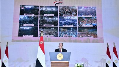 متحدث الرئاسة ينشر صور الرئيس خلال فعاليات اليوم الثالث والأخير من مؤتمر «حكاية وطن»