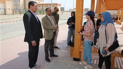 رئيس جامعة طيبة التكنولوجية بالأقصر يتابع انتظام الدراسة