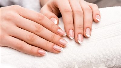 وصفات طبيعية لتقوية الأظافر