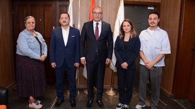 صناعة الملابس الجاهزة تبحث تعزيز التعاون مع غرفة بورصة التركية