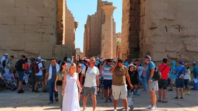 تدشين مبادرة « ابدأ حياتك من الاقصر حيث بدأ التاريخ »