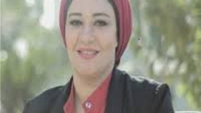تعامل المراهقات في المدرسة