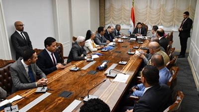 وزير الرياضة يشهد توقيع مذكرة مع الفاو لإقامة أندية زراعة