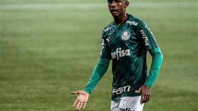 موهبة برازيلية فى الطريق الى مانشستر يونايتد