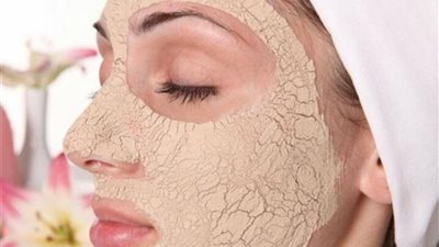 الخميرة لتعزيز نضارة البشرة