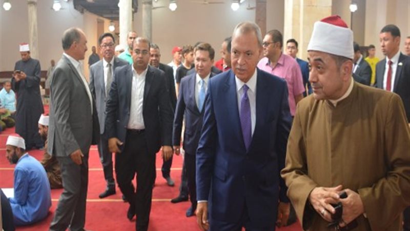 محافظ القليوبية وسفير