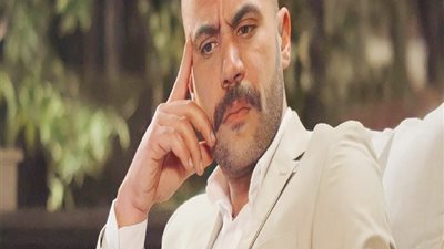 كوبرا.. محمد إمام يعود للدراما الشعبية فى رمضان 2024