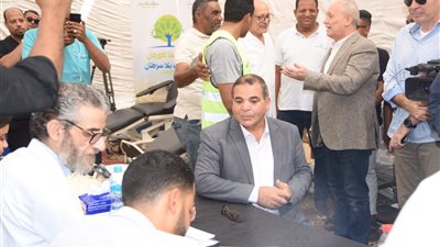 اقبال كبيرعلى حملة التبرع بالدم لصالح الشعب الفلسطينى بالأقصر.صور