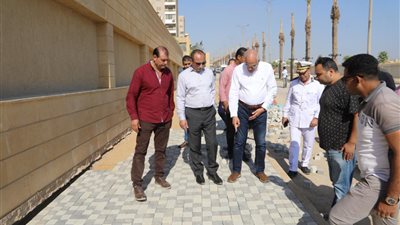 محافظ الجيزة يتابع أعمال التطوير الجارية بالمحاور المرورية