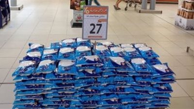 بـ27 جنيهًا.. ضخ كميات كبيرة من السكر فى المجمعات الاستهلاكية