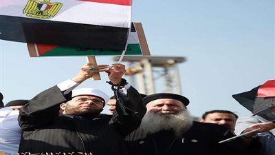 أمناء الحوار ينظم وقفة حاشدة لتأييد القيادة السياسية في القضية الفلسطينية ورفض القصف الإسرائيلي