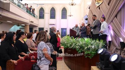 رئيس الإنجيليةيشارك الكنيسة المعمدانية بالقاهرة الصلاة