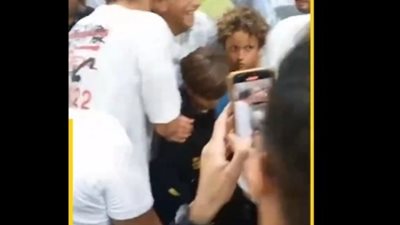 لبيب يظهر مع أحفاده ويتلقى التهانى بعد اقتراب حسمه رئاسة الزمالك