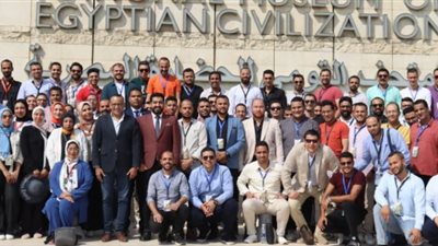 ختام فعاليات ملتقى إعداد القيادات الشابة بالجامعات والمعاهد