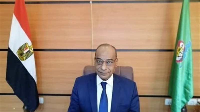 الدكتور اكرم حسن
