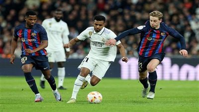 موعد كلاسيكو الأرض بين رشلونة وريال مدريد فى الدورى الإسبانى