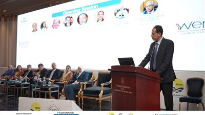 وزير العمل: الدولة المصرية تؤمن بدور المرأة في التنمية