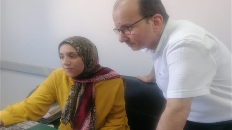 الأستاذ الدكتور حموده