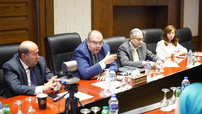 الوطنية للمشروعات الذكية تجتمع لاختيار المشروعات الفائزة