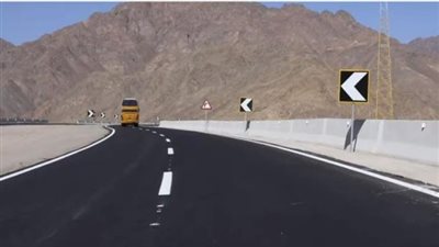 الطرق والكباري تعلن إغلاق طريق «دهب - شرم الشيخ» في الاتجاهين بسبب السيول