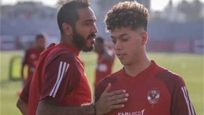 عبد العال : عاشور أساسياً فى تشكيل الأهلي أمام صن داونز بالقاهرة