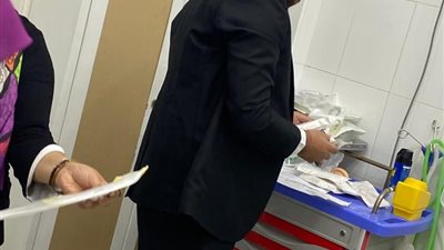 صحة الإسماعيلية تفاجئ المنشآت الطبية الخاصة وتحرر مخالفات..صور