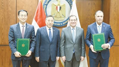 خطوات واسعة على طريق «المشروعات الخضراء».. فى البترول