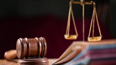 صلاحيات رئيس المحكمة خلال إدارة الجلسة