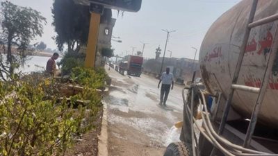 رفع 150 طن مخلفات من طريق ميت غمر - المنصورة