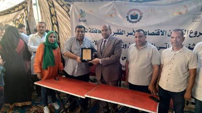 الطب البيطري بالمنيا تنظم قافلة مجانية بقرية قلوصنا في سمالوط