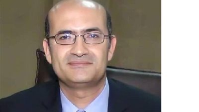 بدوى عميدا لكلية الهندسة ودكروري عميدا لتجارة المنصورة