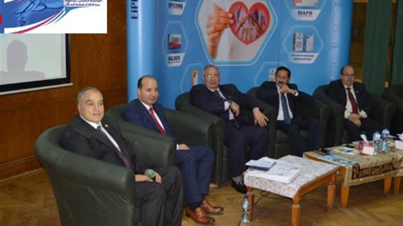 الدكتور حمودة الجزار.