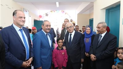 وزير التعليم ومحافظ الاسماعيلية يتفقدان عدداً من المدارس