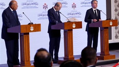 وزير الخارجية الأمريكي: ندين استهداف المدنيين الفلسطينيين فى غزة