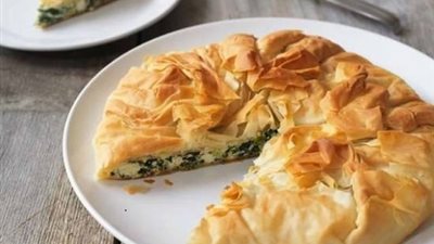 طريقة عمل فطائر السبانخ