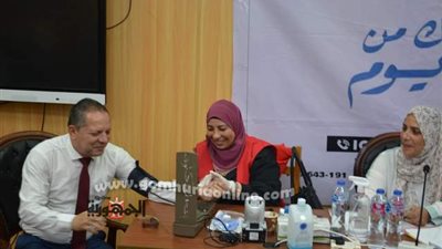 رئيس جامعة دمياط يتابع فعاليات مبادرة 100 يوم صحة